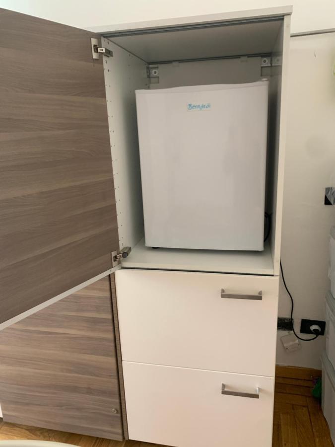 New Luxury Apartment, Milan City Center Bagian luar foto